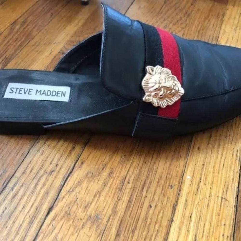 Steve Madden Lion Mules